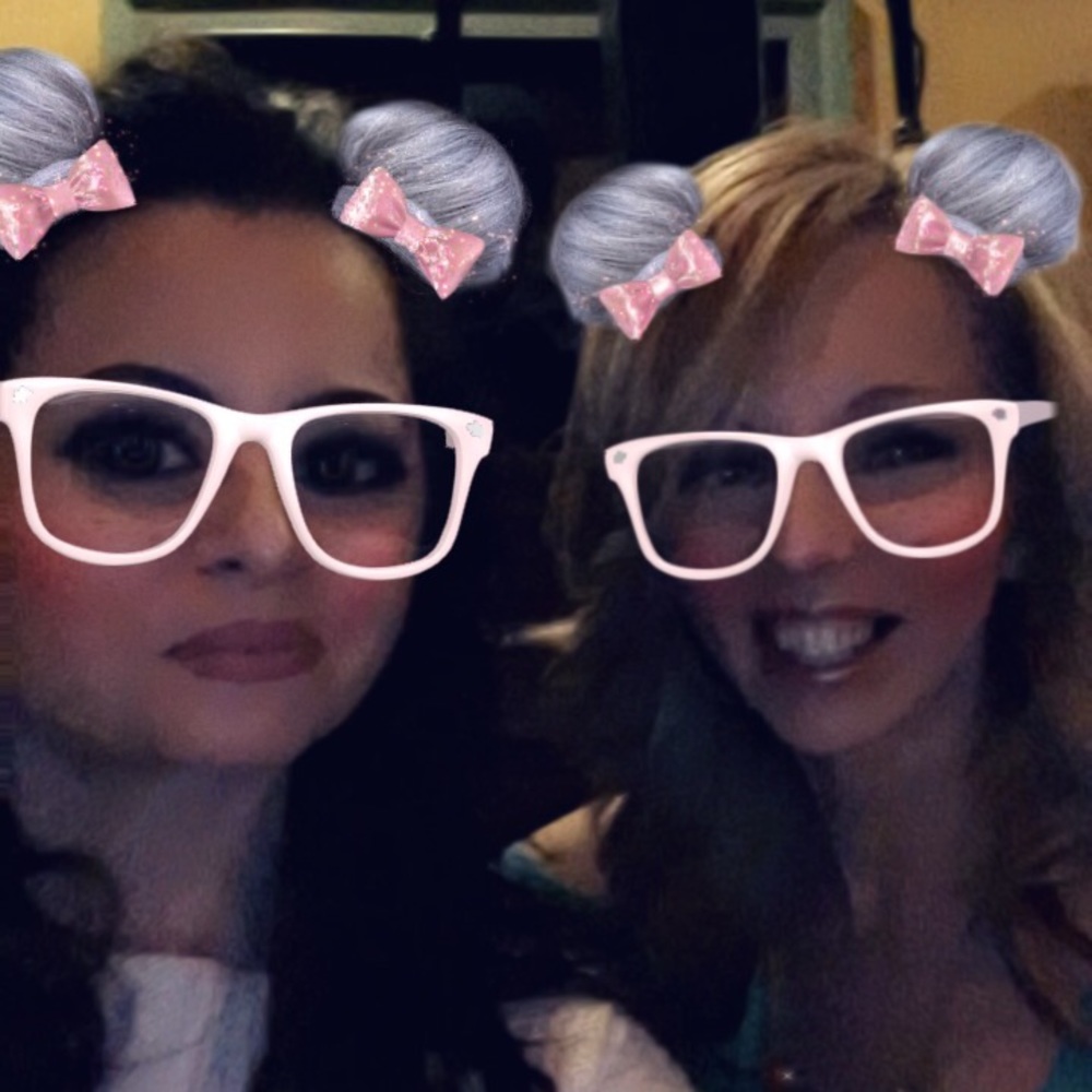 Meet your Posher, Jenine